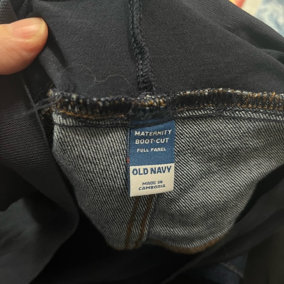 Boot cut full panel maternity jeans from Old Navy - Picture 8 of 8